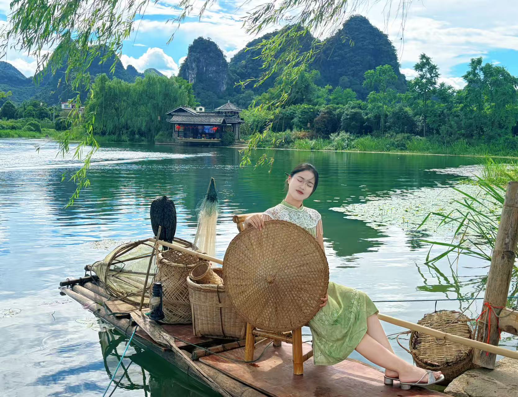 縮圖:晓敏带大家打卡鸬鹚竹筏